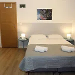 Apartman Pucee Downtown Póla