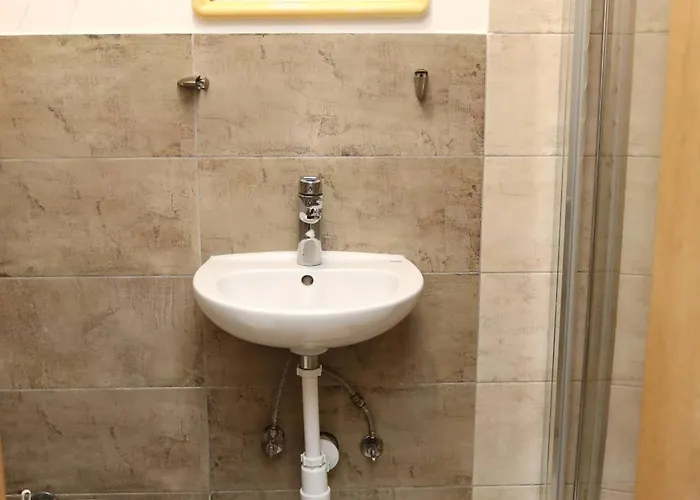 Pucee Downtown Póla