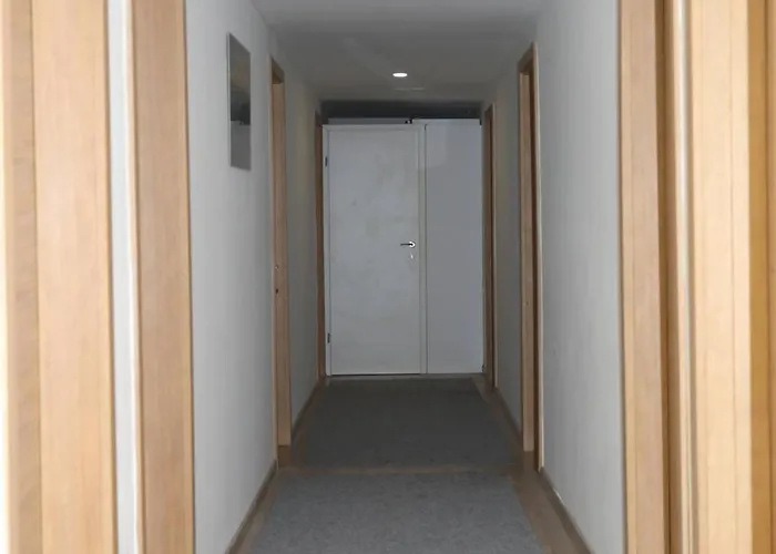 Pucee Downtown דירה