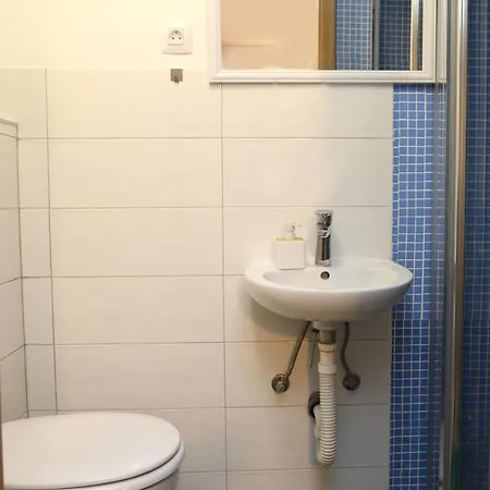 Pucee Downtown Apartman Póla