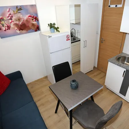 Pucee Downtown Apartmán Pula