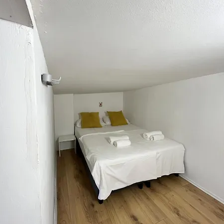 Apartman Pucee Downtown Póla