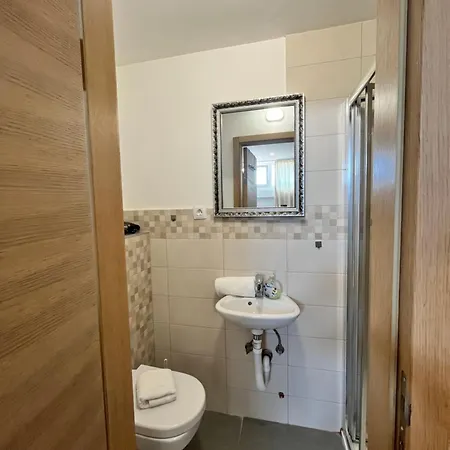Pucee Downtown Apartman *