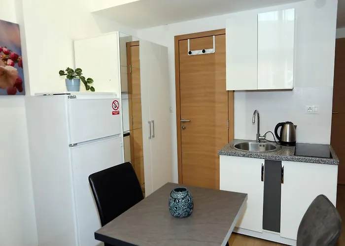 Pucee Downtown Apartamento *