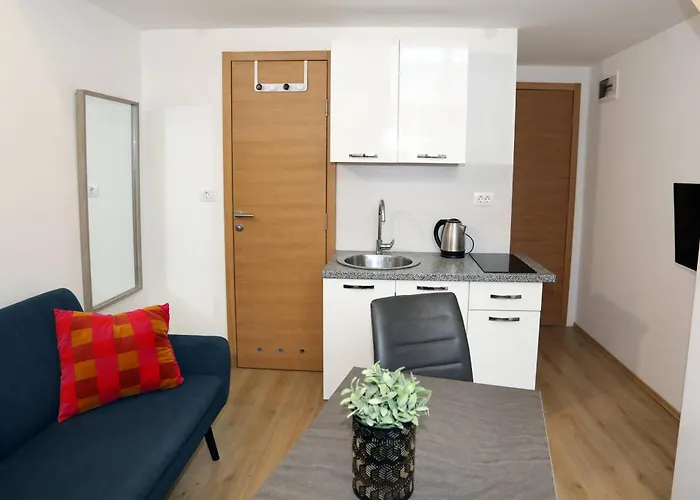 Pucee Downtown Apartment *