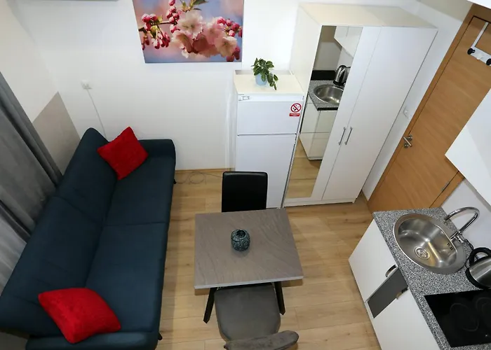 Pucee Downtown Apartment